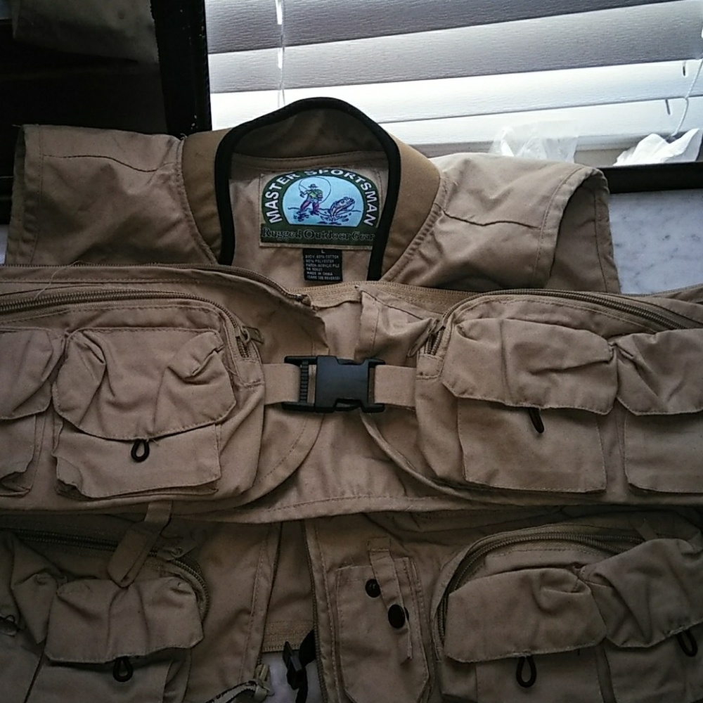 Fishing vest